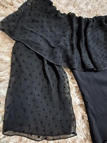 dve suknje po: Tezenis bodi – crni, elegantan model sa spuštenim ramenima i volanom at lalafo.rs — 3 dve suknje po: Tezenis bodi – crni, elegantan model sa spuštenim ramenima i volanom — 3