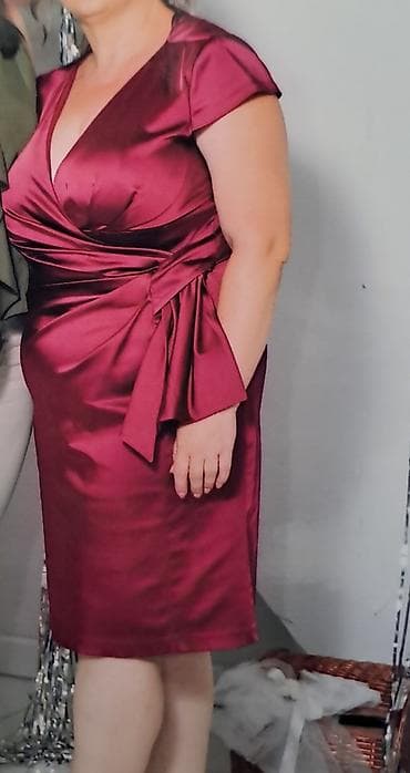 Haljina od satena, za punije dame, veličina 48, ima elastina i korpe na lalafo.rs Haljina od satena, za punije dame, veličina 48, ima elastina i korpe