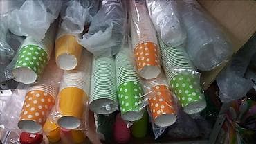 pantalone butiku ali: Plasticne case sa slamkom i poklopcem za zurke U ponudi imamo vecu na lalafo.rs — 5 pantalone butiku ali: Plasticne case sa slamkom i poklopcem za zurke U ponudi imamo vecu — 5