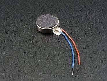 kom sa etiketom: Mini vibracioni elektromotor za mobilni telefon. Ovaj mali at lalafo.rs — 2 kom sa etiketom: Mini vibracioni elektromotor za mobilni telefon. Ovaj mali — 2