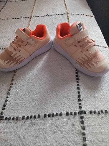 Ocuvane Nike patike, vel 26 na lalafo.rs Ocuvane Nike patike, vel 26