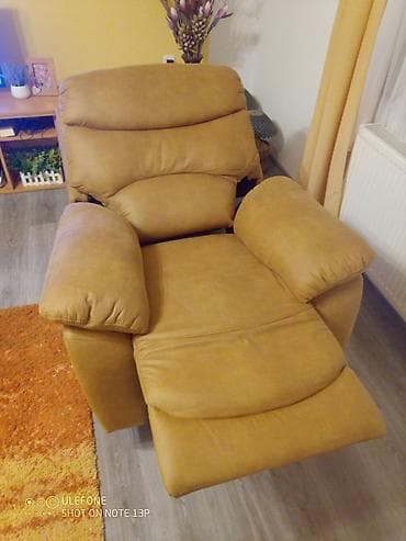 Električna recliner fotelja – boja karamela - Mekana tapacirana na lalafo.rs — 7 Električna recliner fotelja – boja karamela - Mekana tapacirana — 7