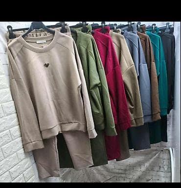 Personal Items: M, color - Burgundy at lalafo.rs — 1 Personal Items: M, color - Burgundy — 1
