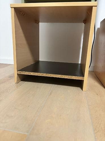 Drvena kocka/polica za odlaganje - Materijal: iverica sa svetlim na lalafo.rs — 2 Drvena kocka/polica za odlaganje - Materijal: iverica sa svetlim — 2