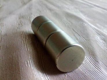 Hammers: Cena magneta je po komadu i u milimetrima. Magneti kod mene su samo at lalafo.rs — 7 Hammers: Cena magneta je po komadu i u milimetrima. Magneti kod mene su samo — 7