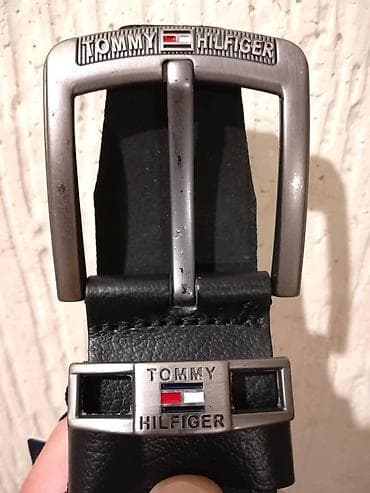 Novi muski kozni markirani kais Tommy Hilfiger u crnoj boji. Zemlja na lalafo.rs — 4 Novi muski kozni markirani kais Tommy Hilfiger u crnoj boji. Zemlja — 4