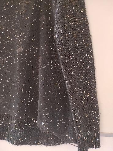 Women's Sweaters, Cardigans: Crn tanji dzemper sa krljustima. Napred preko deo od tila. Poluobim at lalafo.rs — 5 Women's Sweaters, Cardigans: Crn tanji dzemper sa krljustima. Napred preko deo od tila. Poluobim — 5