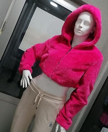 kozna jakna sa: Savršena, nova, premekana, BERŠKA bundica
Vel S M na lalafo.rs — 6 kozna jakna sa: Savršena, nova, premekana, BERŠKA bundica
Vel S M — 6