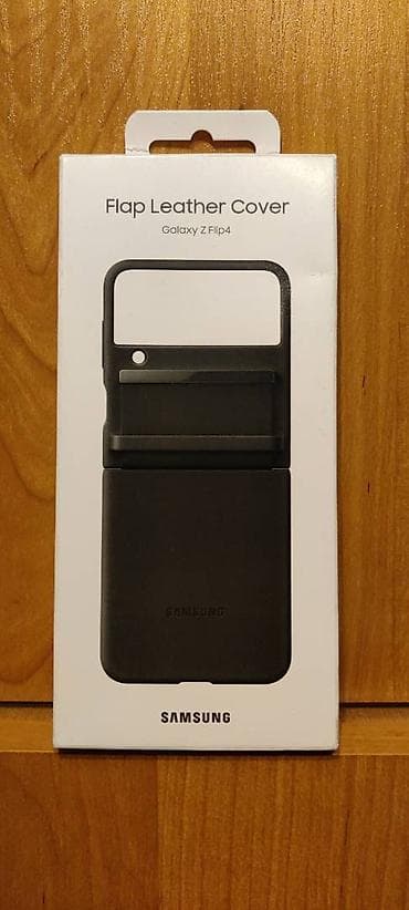 Futrola Flap Leather za Samsung Z Flip 4 EF-VF721L Crna Novo Original at lalafo.rs — 1 Futrola Flap Leather za Samsung Z Flip 4 EF-VF721L Crna Novo Original — 1