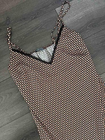 Slip haljina P. S. Fashion, veličine 36 na lalafo.rs — 3 Slip haljina P. S. Fashion, veličine 36 — 3