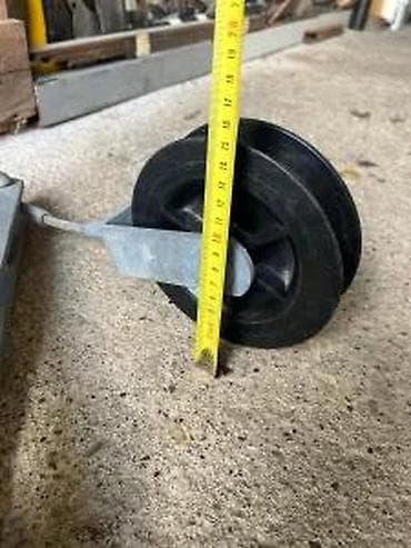 prsluk jaknica mango u: Metalni nosač sa remenicom za sajlu/konopac - Konstrukcija: masivni at lalafo.rs — 10 prsluk jaknica mango u: Metalni nosač sa remenicom za sajlu/konopac - Konstrukcija: masivni — 10