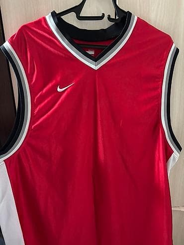 Nike košarkaški dres bez rukava - Brend: Nike (izvezen Swoosh na na lalafo.rs — 1 Nike košarkaški dres bez rukava - Brend: Nike (izvezen Swoosh na — 1