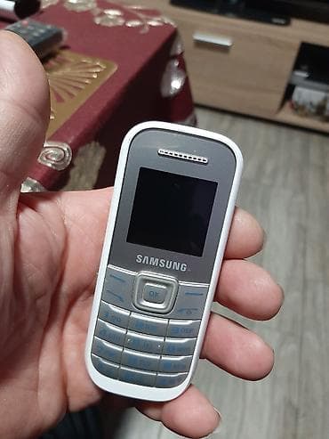 Samsung Gte 1200 ispravan telefon radi na sve mreze baterija odlicna na lalafo.rs — 6 Samsung Gte 1200 ispravan telefon radi na sve mreze baterija odlicna — 6