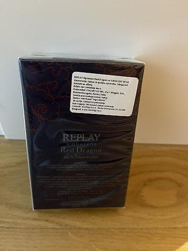 REPLAY Signature Red Dragon – Eau de Toilette for Man - Tip: toaletna na lalafo.rs — 2 REPLAY Signature Red Dragon – Eau de Toilette for Man - Tip: toaletna — 2