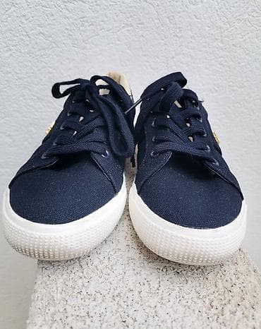 Original Ralph Lauren patike br. 38.
U odlucnom stanju! na lalafo.rs — 5 Original Ralph Lauren patike br. 38.
U odlucnom stanju! — 5