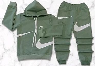Tracksuit sets: Duks + donji deo trenerke – komplet sa kapuljačom 🙋 Dvodelni komplet at lalafo.rs — 1 Tracksuit sets: Duks + donji deo trenerke – komplet sa kapuljačom 🙋 Dvodelni komplet — 1