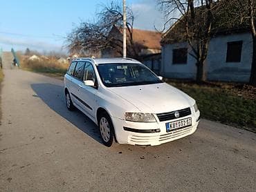 Fiat Stilo 2005. g.1,9JTD, 85Kw/115KS, registrovan do 06.2026. Lepo at lalafo.rs — 3 Fiat Stilo 2005. g.1,9JTD, 85Kw/115KS, registrovan do 06.2026. Lepo — 3