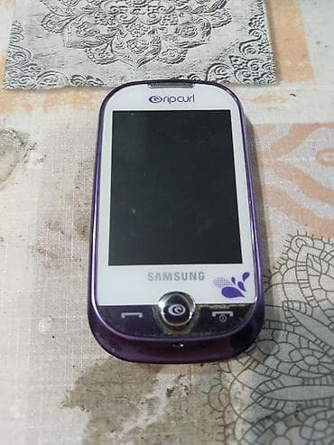 Samsung GT-S3650 “Corby” Rip Curl Limited Edition – ljubičasti - na lalafo.rs Samsung GT-S3650 “Corby” Rip Curl Limited Edition – ljubičasti -