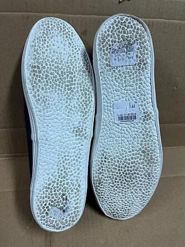 prsluk jaknica mango u: Tom Tailor ženske platnene patike (model 4892401) - Stil: klasične at lalafo.rs — 6 prsluk jaknica mango u: Tom Tailor ženske platnene patike (model 4892401) - Stil: klasične — 6