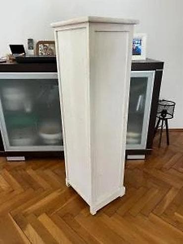 Kids' furniture: Uska drvena polica/komoda sa ormarićem - Materijal: drvo u at lalafo.rs — 8 Kids' furniture: Uska drvena polica/komoda sa ormarićem - Materijal: drvo u — 8