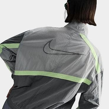 kozna jakna sa: NIKE Sportswear Women's Oversized Woven Jacket vel.XS NOVO HJ Ogovara na lalafo.rs — 4 kozna jakna sa: NIKE Sportswear Women's Oversized Woven Jacket vel.XS NOVO HJ Ogovara — 4