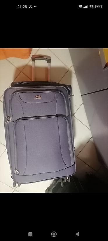 Veliki putni kofer na točkiće. n P CONEKTION. - Materijal na lalafo.rs — 10 Veliki putni kofer na točkiće. n P CONEKTION. - Materijal — 10