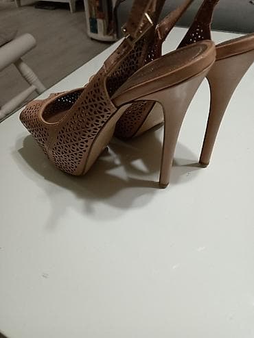 Ženske sandale – 2 para 1) Crvene sandale na punu petu (espadrile) - na lalafo.rs — 4 Ženske sandale – 2 para 1) Crvene sandale na punu petu (espadrile) - — 4