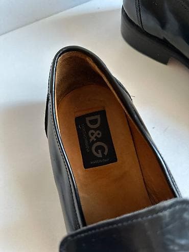 Shoes: DOLCE and GABBANA -prelepe muške cipele u odličnom stanju. Možda na at lalafo.rs — 8 Shoes: DOLCE and GABBANA -prelepe muške cipele u odličnom stanju. Možda na — 8