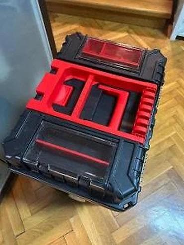 Modularna kutija za alat sa točkićima i teleskopskom ručkom - na lalafo.rs Modularna kutija za alat sa točkićima i teleskopskom ručkom -