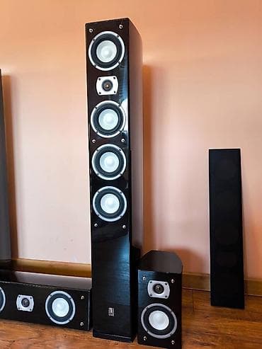 System One VH-4 / 5.0 komplet zvučnika Opis: Odlični na lalafo.rs — 4 System One VH-4 / 5.0 komplet zvučnika Opis: Odlični — 4