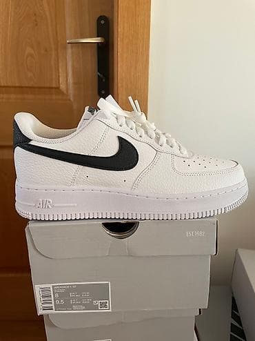 Nove originalne nike patike od 41 pa do 46 broj na lalafo.rs — 2 Nove originalne nike patike od 41 pa do 46 broj — 2