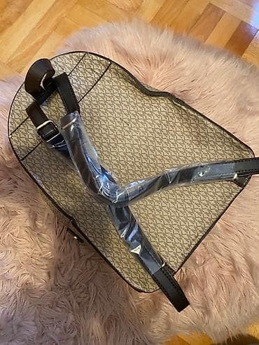 Michael Kors rancevi novi akcija 2500 din na lalafo.rs Michael Kors rancevi novi akcija 2500 din