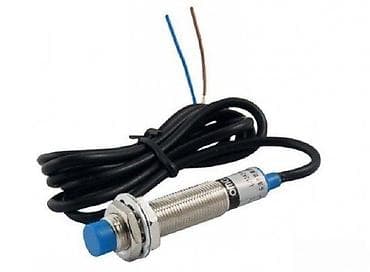 Induktivni senzor M12, detekcija 4 mm - Tip: induktivni približni at lalafo.rs — 1 Induktivni senzor M12, detekcija 4 mm - Tip: induktivni približni — 1