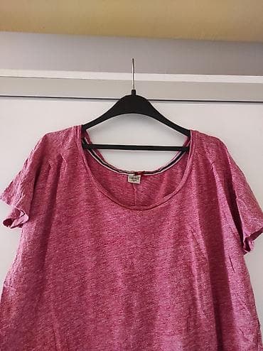 Time Out majica vel M. Siri model at lalafo.rs — 4 Time Out majica vel M. Siri model — 4