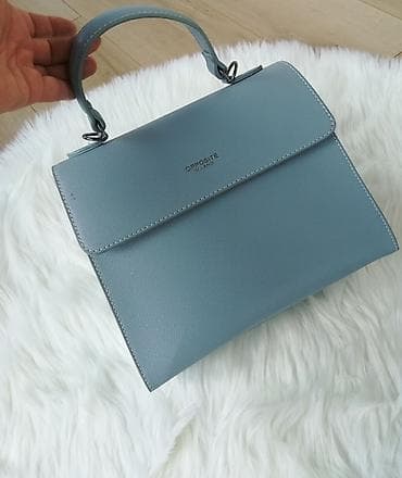 OPPOSITE MILANO VRHUNSKA TORBA
NOVO na lalafo.rs — 4 OPPOSITE MILANO VRHUNSKA TORBA
NOVO — 4