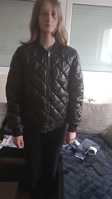 Personal Items: Ženska prošivena jakna, crna, bomber kroja. - Materijal: sjajna at lalafo.rs — 1 Personal Items: Ženska prošivena jakna, crna, bomber kroja. - Materijal: sjajna — 1