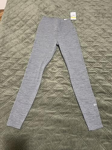 Leggings, Bike shorts: NIKE Dri-Fit One Leggings vel. S NOVO
DM at lalafo.rs — 5 Leggings, Bike shorts: NIKE Dri-Fit One Leggings vel. S NOVO
DM — 5