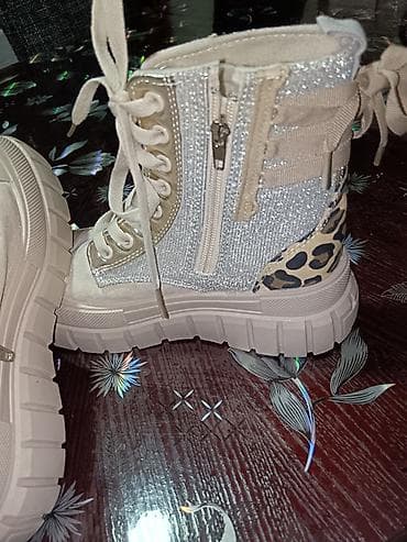 Ženske patike/čizme sa platformom – broj 39. - Dizajn: kombinacija na lalafo.rs — 5 Ženske patike/čizme sa platformom – broj 39. - Dizajn: kombinacija — 5