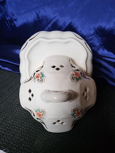 Satula nova Fena porcelan Nemacka iz 70ih.god. Nova satula,linijice na lalafo.rs — 7 Satula nova Fena porcelan Nemacka iz 70ih.god. Nova satula,linijice — 7