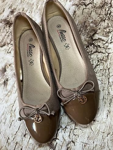 Kožne Lusso cipele-baletanke. Bukvalno jednom obuvene. Broj 40 ali na lalafo.rs — 1 Kožne Lusso cipele-baletanke. Bukvalno jednom obuvene. Broj 40 ali — 1