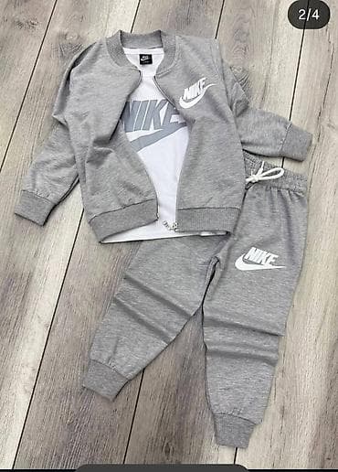 Trodelni brendirani kompleti
3 do 10
3400 na lalafo.rs — 4 Trodelni brendirani kompleti
3 do 10
3400 — 4