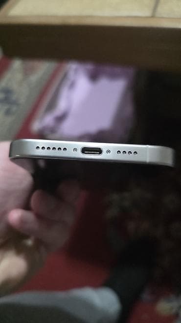 Iphone 15 Pro max 256 GB93 baterija, kutija, punjac original i usb na lalafo.rs — 4 Iphone 15 Pro max 256 GB93 baterija, kutija, punjac original i usb — 4