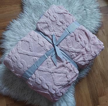 Krznena cebad
200×230
3400 din na lalafo.rs — 2 Krznena cebad
200×230
3400 din — 2