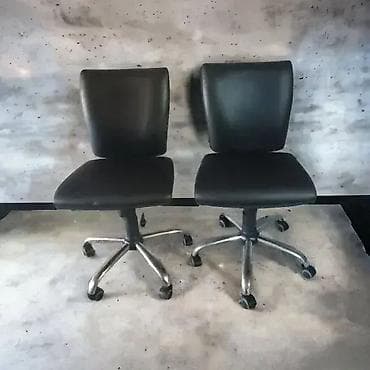 Office Furniture: Kancelarijski nameštaj za građevinske kontejner Prodajem i opremam at lalafo.rs — 10 Office Furniture: Kancelarijski nameštaj za građevinske kontejner Prodajem i opremam — 10