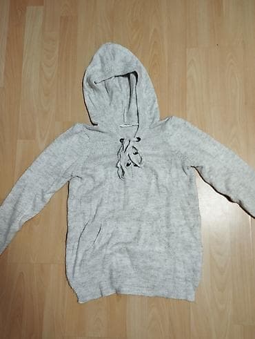 Predivan duks na pertlanje sa kapuljačom M velicina at lalafo.rs — 1 Predivan duks na pertlanje sa kapuljačom M velicina — 1