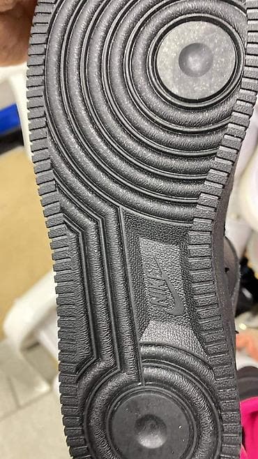 Broj 36-41
Cena 3500 din na lalafo.rs — 4 Broj 36-41
Cena 3500 din — 4