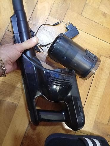 Stick Vacuum Cleaners: Bežični štapni usisivač 2‑u‑1 - Tip: ručni/štapni usisivač sa posudom at lalafo.rs — 7 Stick Vacuum Cleaners: Bežični štapni usisivač 2‑u‑1 - Tip: ručni/štapni usisivač sa posudom — 7