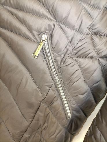 sako laneni: Siva jakna lagana,topla sa kapuljačom kao novaM/L1600 at lalafo.rs — 1 sako laneni: Siva jakna lagana,topla sa kapuljačom kao novaM/L1600 — 1