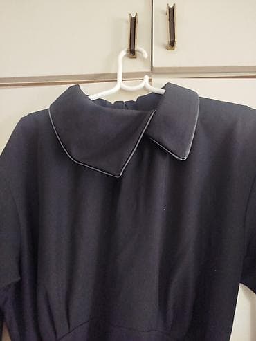 KATRIN haljina, veličina 44, obucena jednom. - Model: midi dužina na lalafo.rs — 2 KATRIN haljina, veličina 44, obucena jednom. - Model: midi dužina — 2