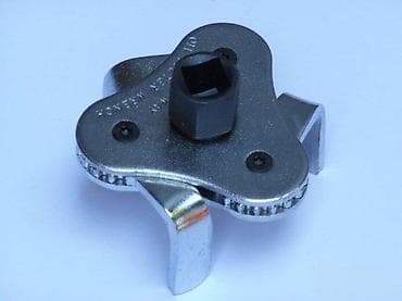 za svaki dan: Univerzalni ključ za filter ulja – dvosmerni - Tip: dvosmerni “Two at lalafo.rs — 3 za svaki dan: Univerzalni ključ za filter ulja – dvosmerni - Tip: dvosmerni “Two — 3